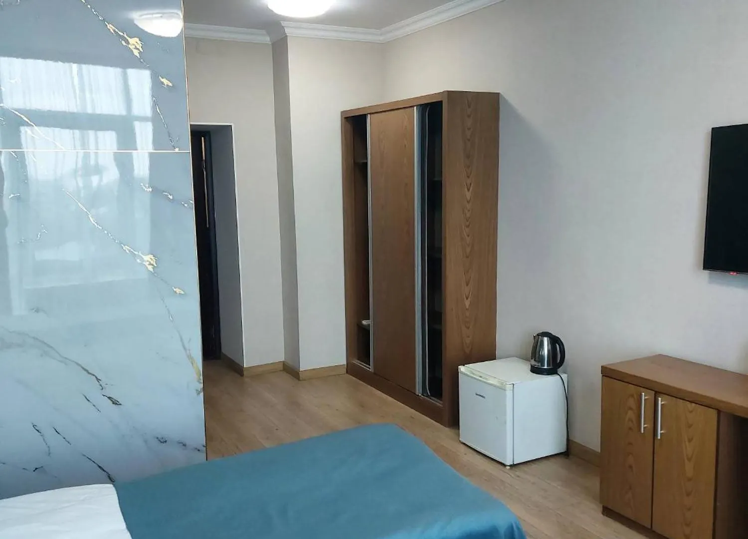 Business Hotel 알마티