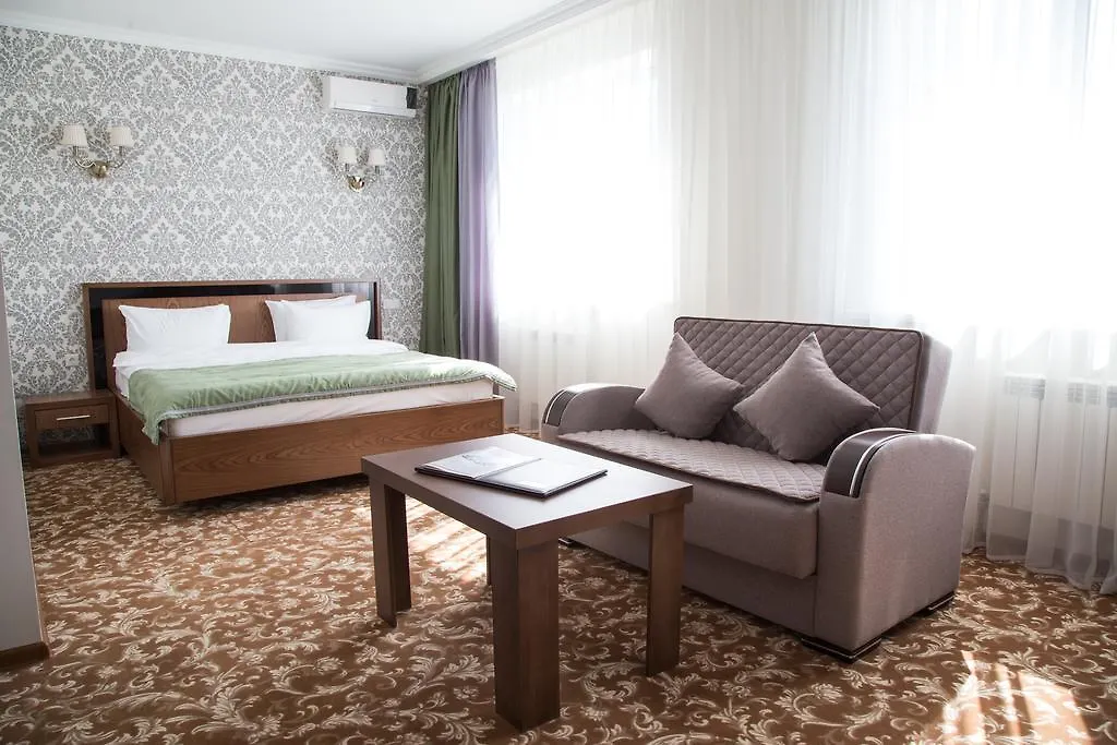 Business Hotel 알마티